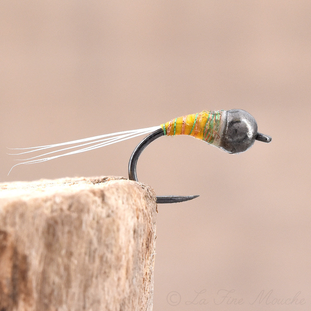 Nymphe Perdigone Deep Yellow - Bille noire en tungstène