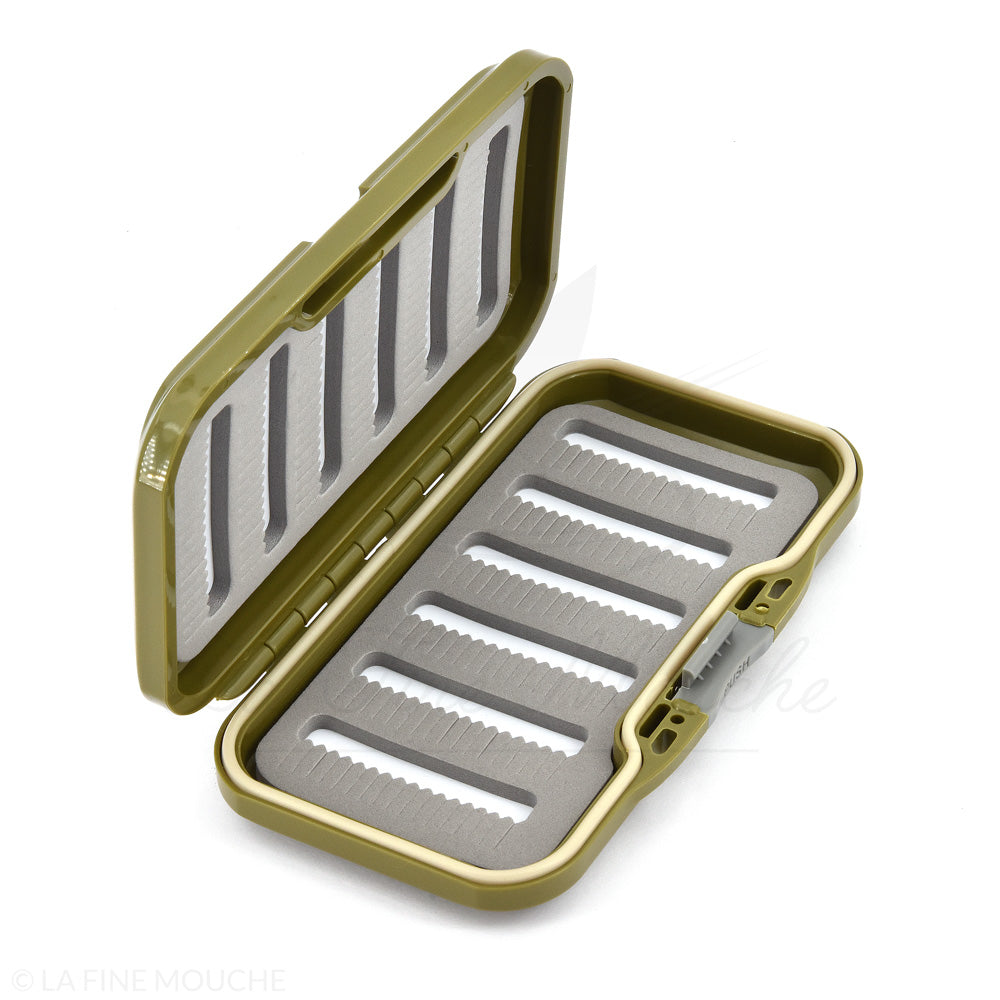 Boîte à Mouches Étanche Verte