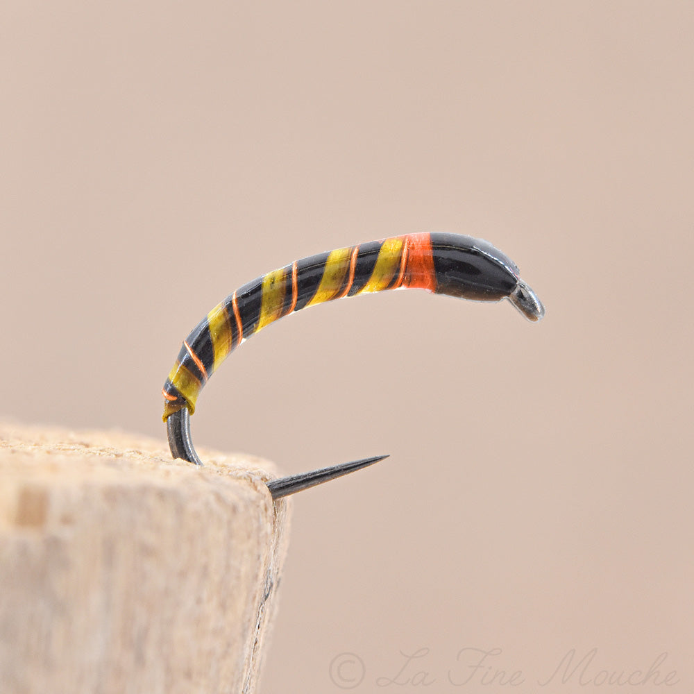 Chironome V4 – Quill de Paon Jaune et Tag Orange