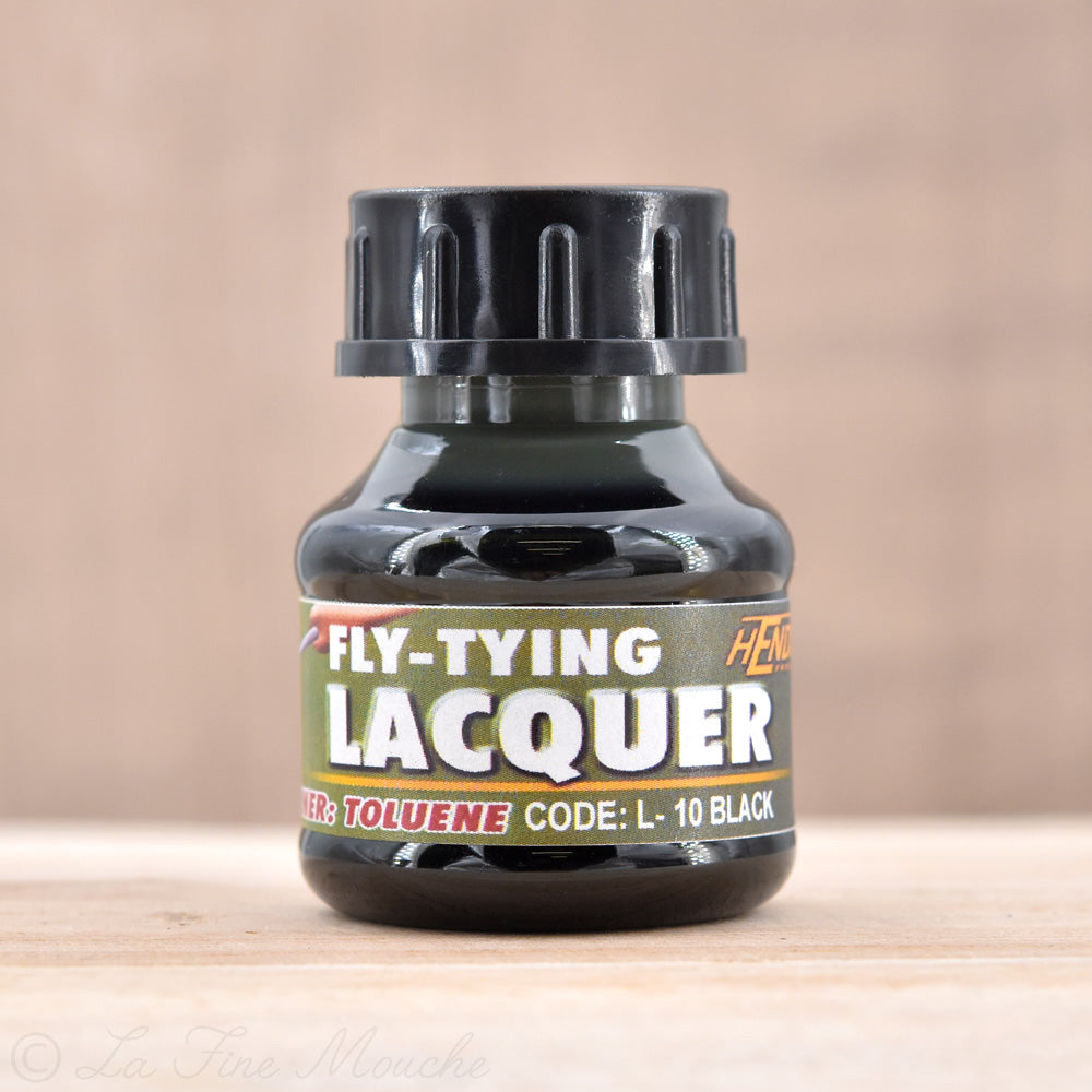 Vernis Noir Black Fly Tying Lacquer