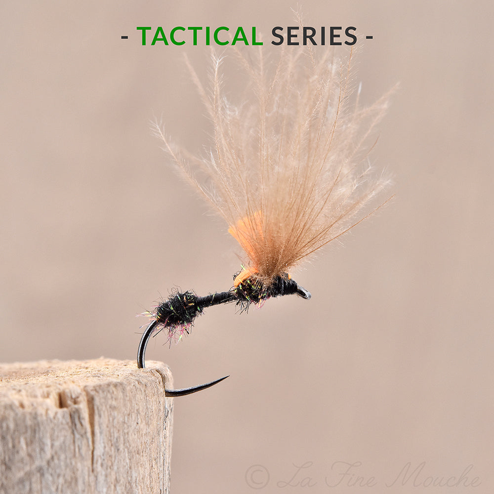 Mosca Seca - Hormiga Negra Alada Bi-Ala CDC - Tag Naranja