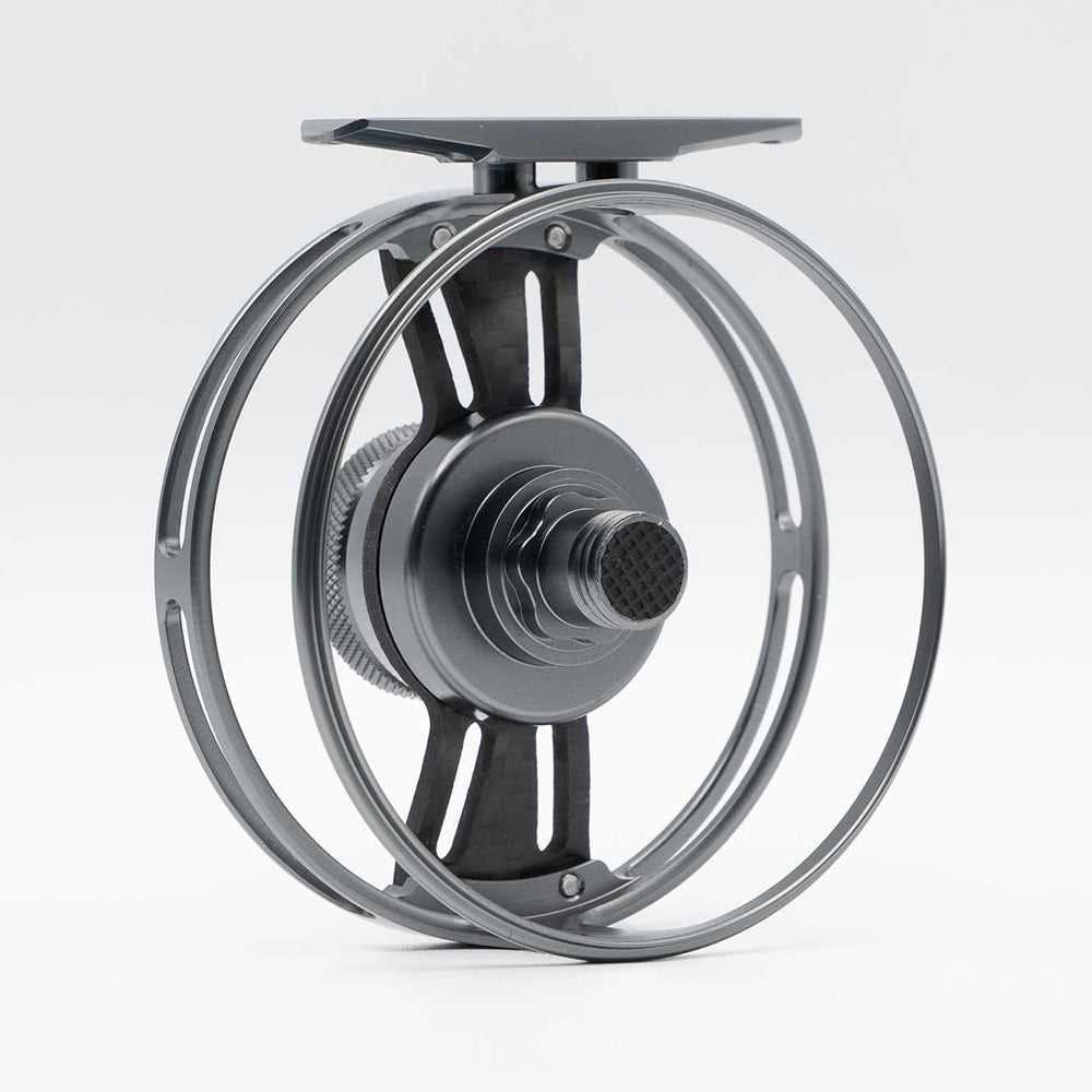 Carrete Tournament MXC Carbon 3/7 Gun Smoke - Soldarini