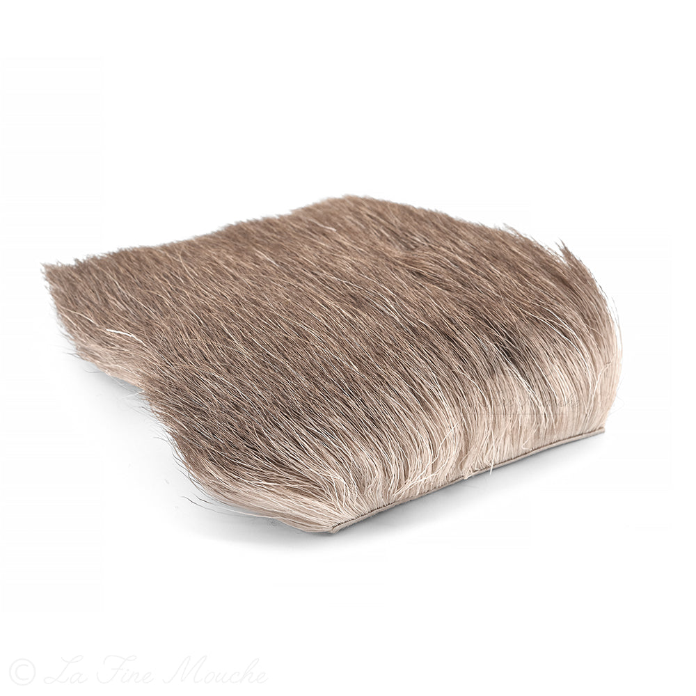 Poils Naturels de Caribou sur Peau 7x7 cm - Premium