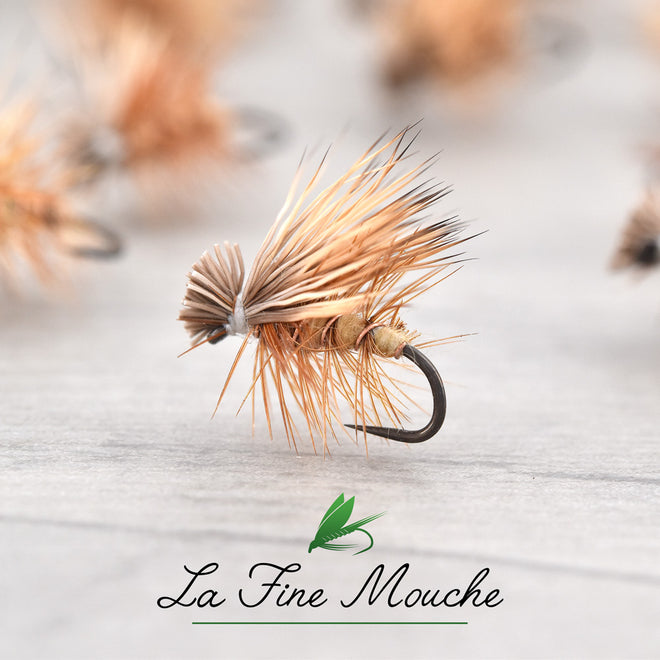Mouche sèche Emergente parachute marron - Pêche à la mouche Mouche sèche Emergente parachute marron - Pêche à la mouche